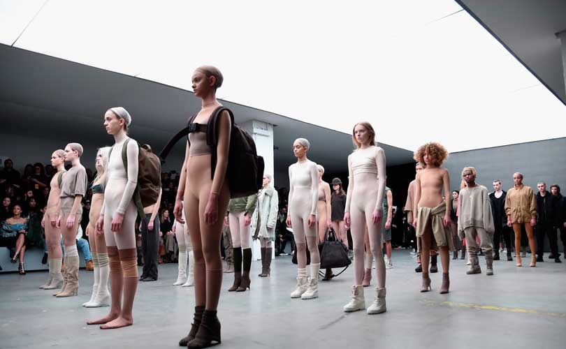 Fashion pieces and trends that defined the decade Fashion pieces and trends that defined the decade