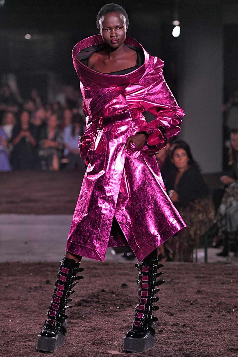 Gareth Pugh has dystopian designs on London Fashion Week Gareth Pugh has dystopian designs on London Fashion Week