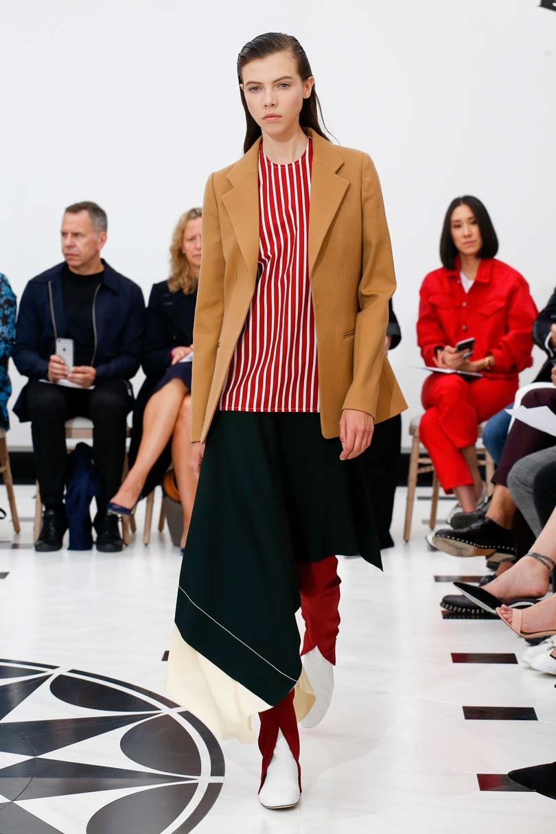 Victoria Beckham and sushi hats: London Fashion Week wraps up Victoria Beckham and sushi hats: London Fashion Week wraps up