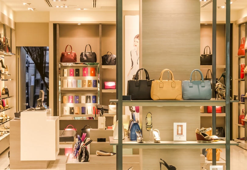 Window displays done right: 7 expert tips to get shoppers to come in Window displays done right: 7 expert tips to get shoppers to come in