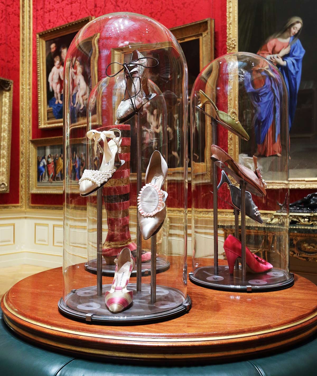 Manolo Blahnik exhibition opens at The Wallace Collection Manolo Blahnik exhibition opens at The Wallace Collection