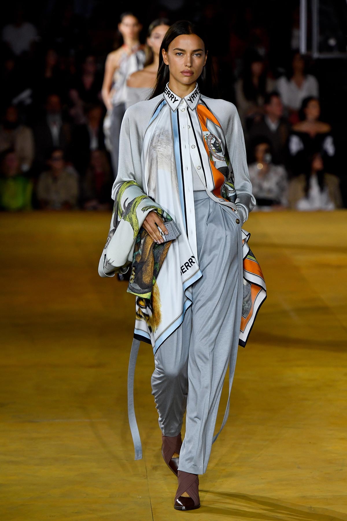 Burberry, a heritage versus street dilemma Burberry, a heritage versus street dilemma