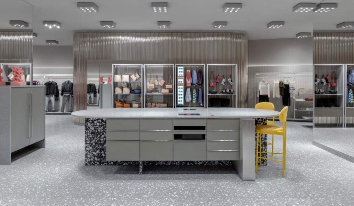 Esprit presents new store concept Esprit presents new store concept