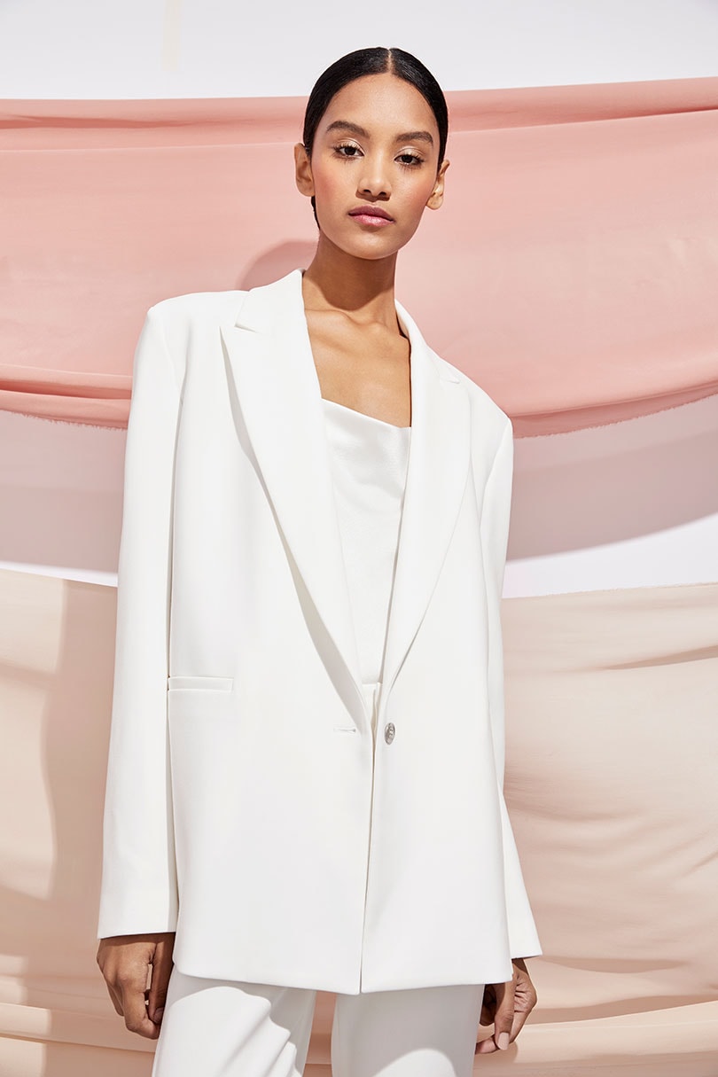 Alice + Olivia to introduce classics Alice + Olivia to introduce classics