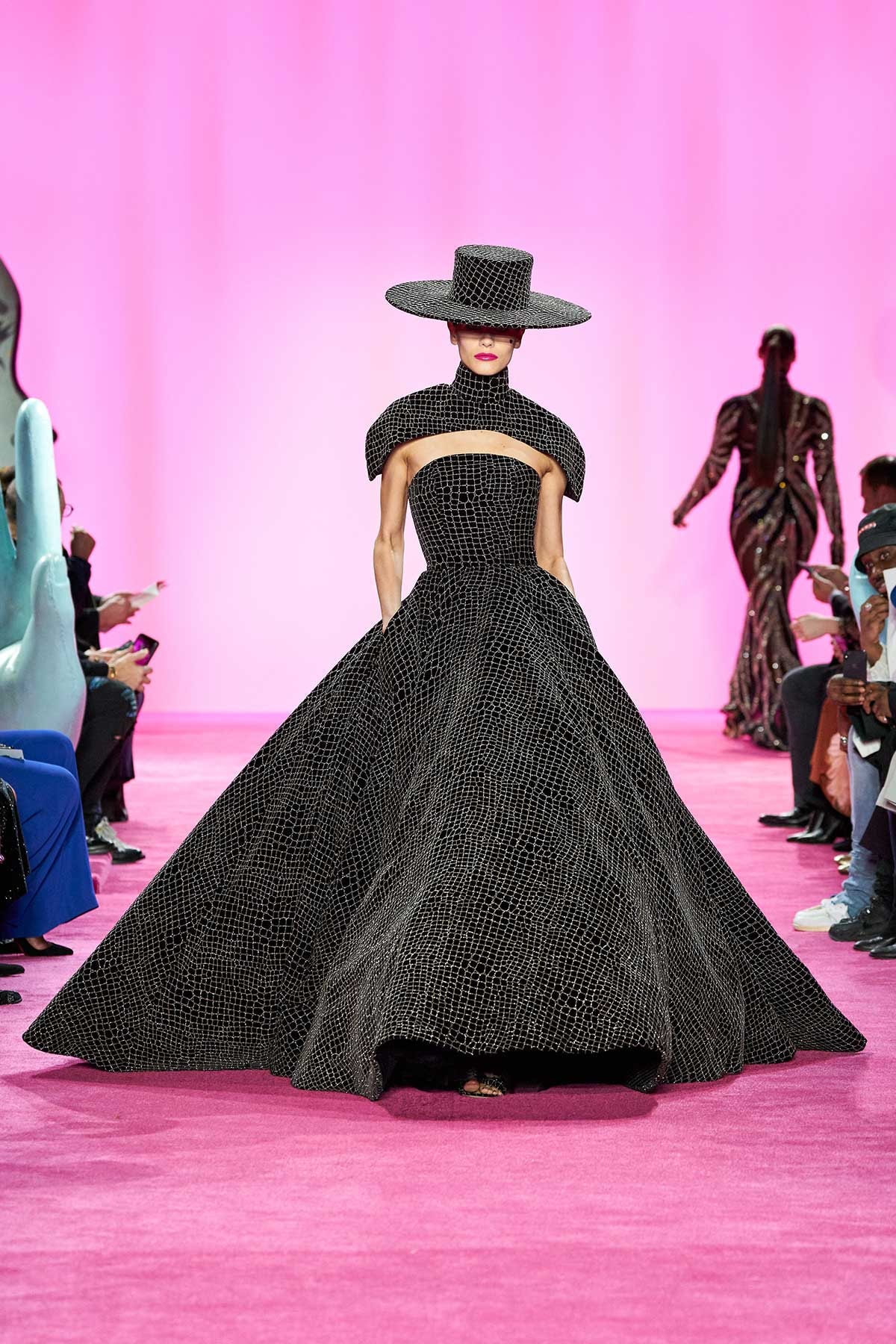 Christian Siriano finds Harley Quinn inspiration at NYFW Christian Siriano finds Harley Quinn inspiration at NYFW
