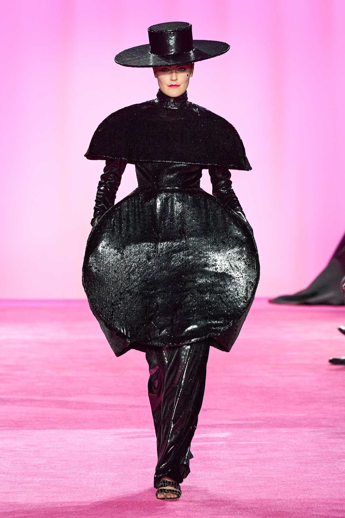 Christian Siriano finds Harley Quinn inspiration at NYFW Christian Siriano finds Harley Quinn inspiration at NYFW