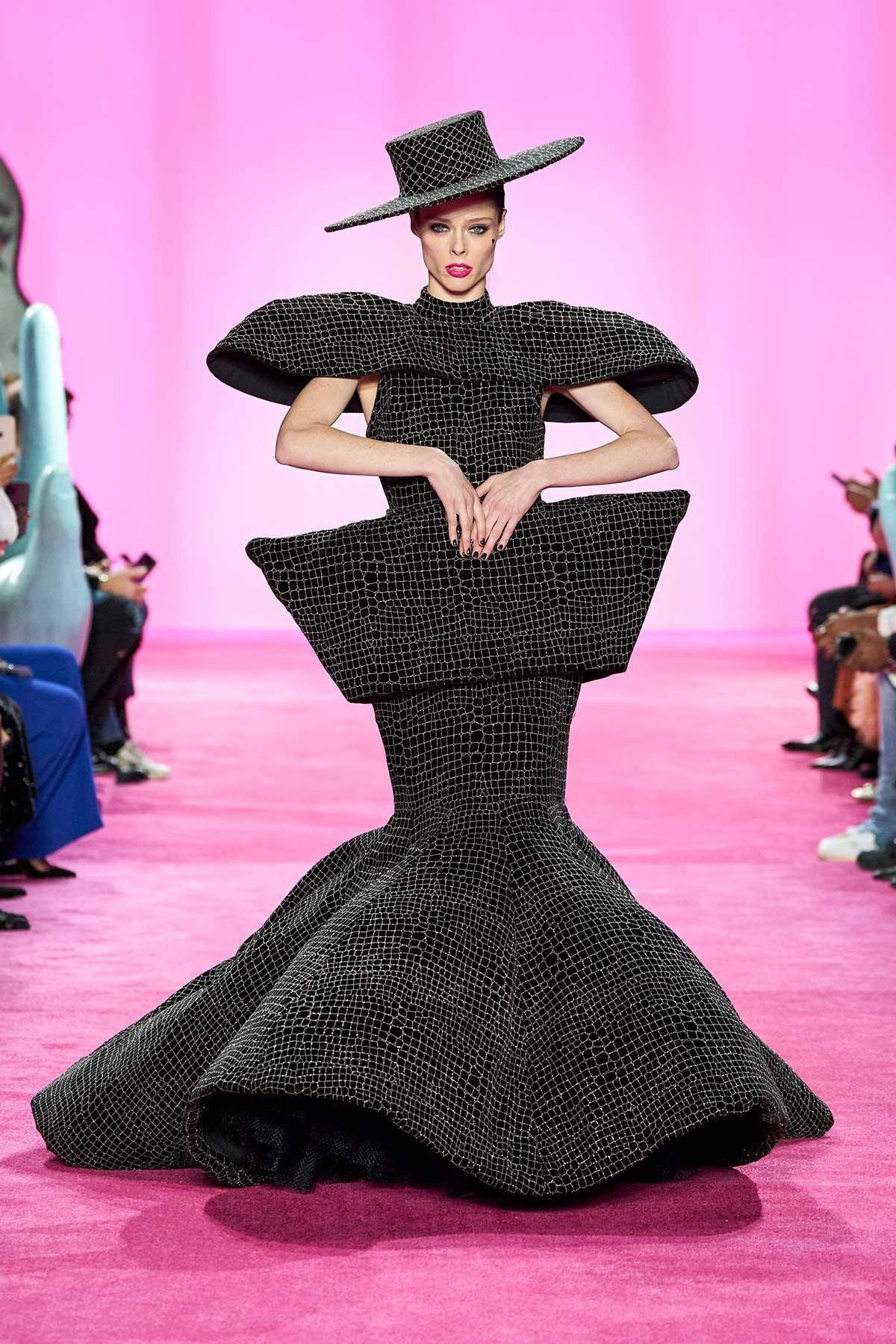 Christian Siriano finds Harley Quinn inspiration at NYFW Christian Siriano finds Harley Quinn inspiration at NYFW
