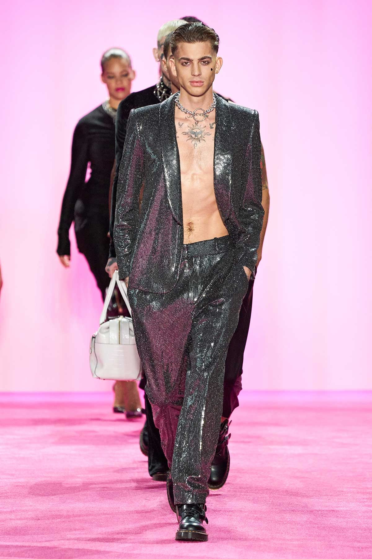 Christian Siriano finds Harley Quinn inspiration at NYFW Christian Siriano finds Harley Quinn inspiration at NYFW