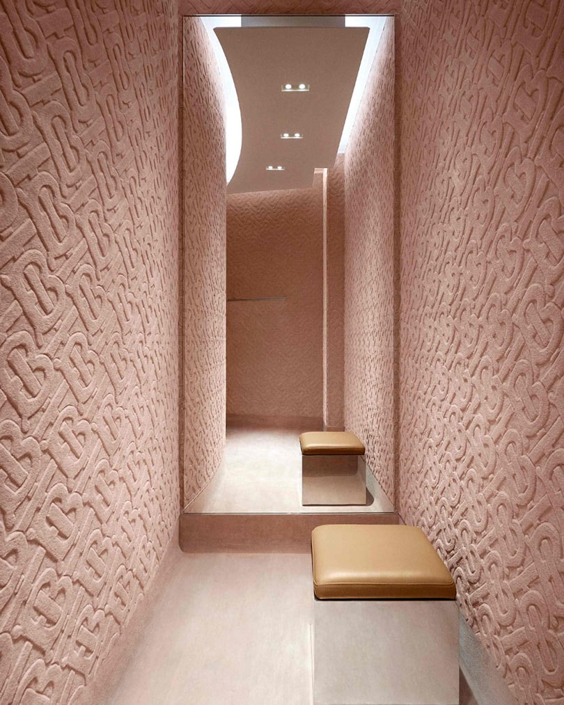 Burberry blends physical and digital with first social retail store in China Burberry blends physical and digital with first social retail store in China